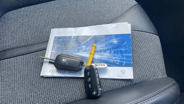 Peugeot 3008 1.2 Puretech Allure 5dr EAT6 Petrol Estate